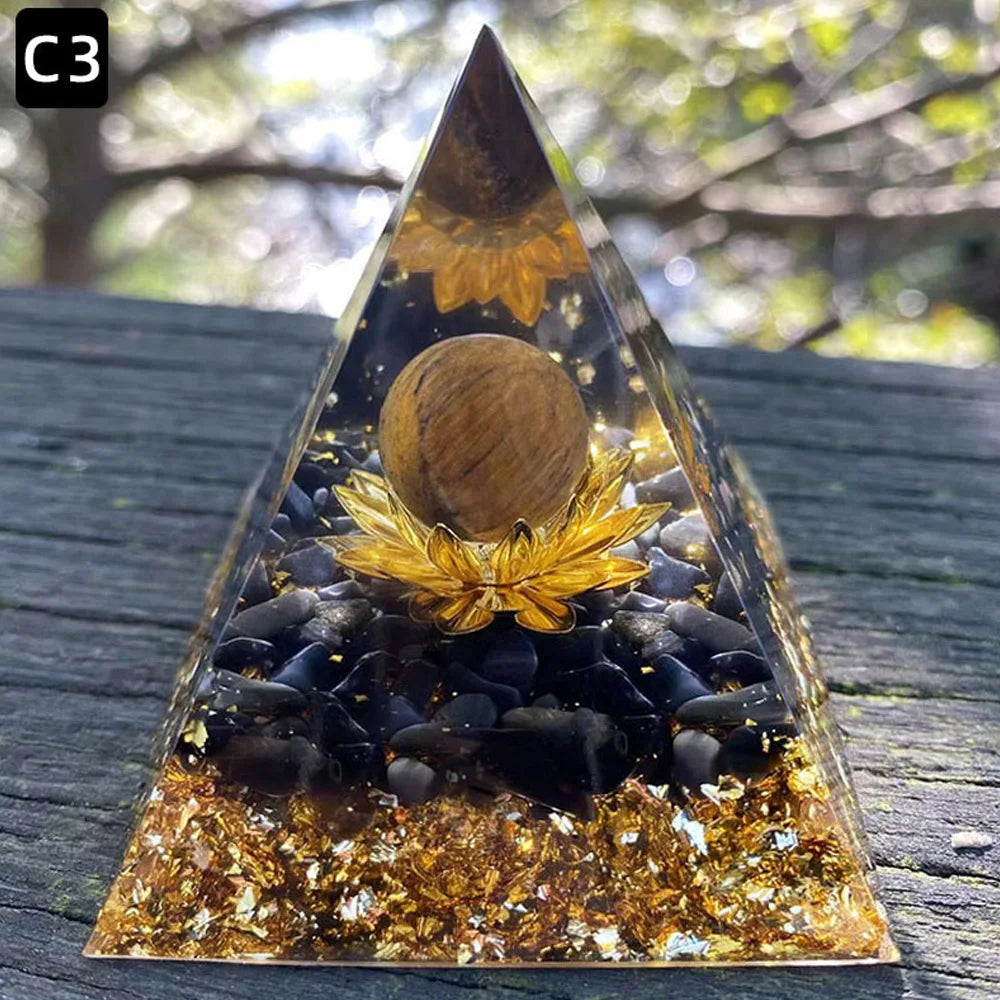Pirámide de energía de cristal de 6 cm con bola de amatista para meditación y equilibrio