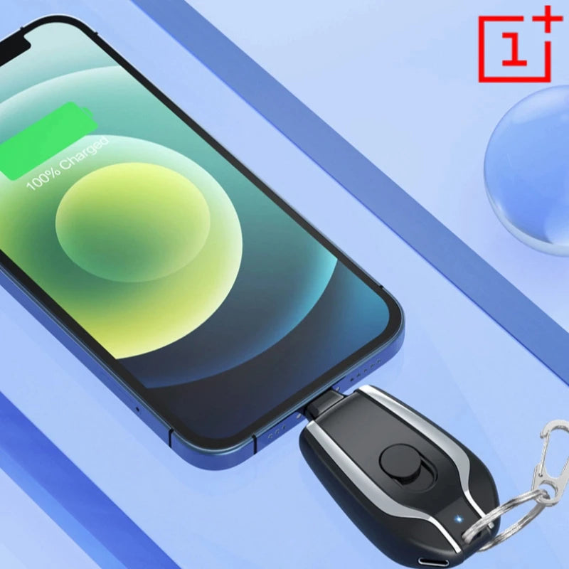 Minibatería externa con llavero ONEPLUS con puertos de carga rápida 3 en 1