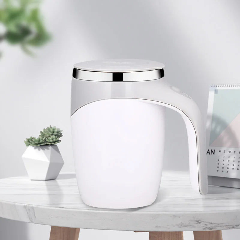 Taza AutoBlend: Taza eléctrica de acero inoxidable con agitación automática