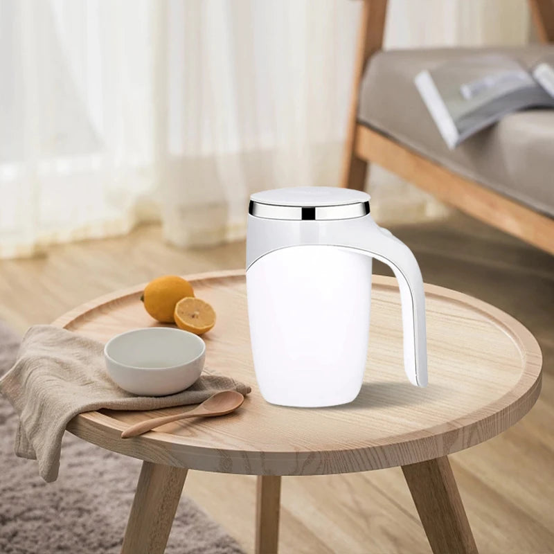 Taza AutoBlend: Taza eléctrica de acero inoxidable con agitación automática