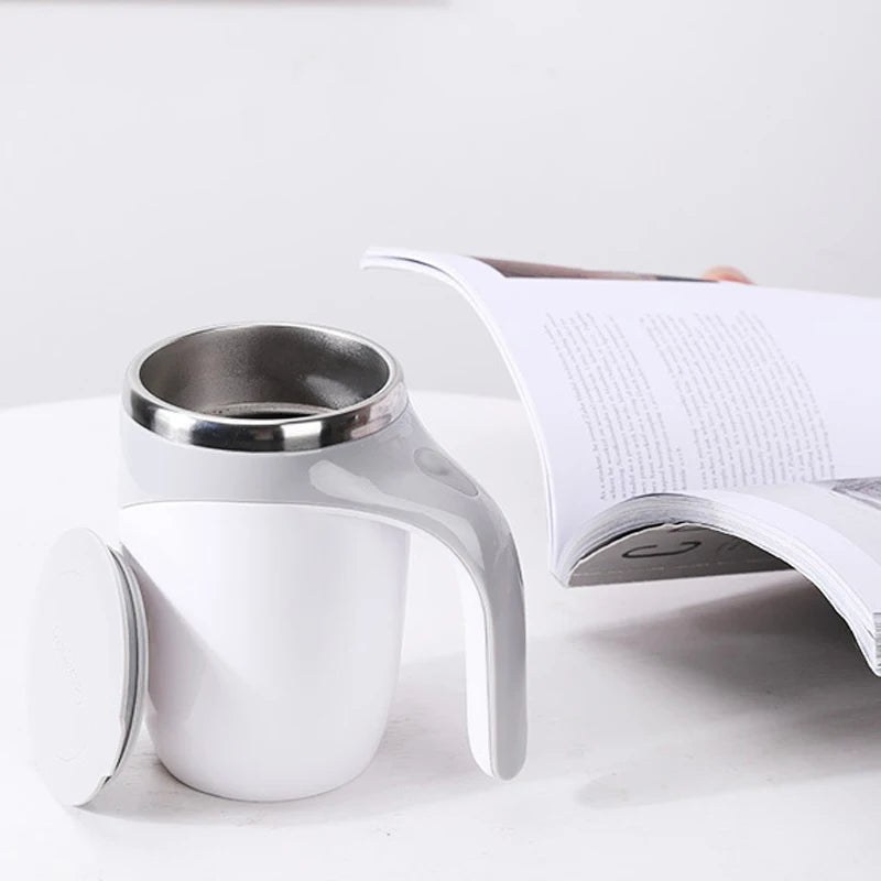 Taza AutoBlend: Taza eléctrica de acero inoxidable con agitación automática